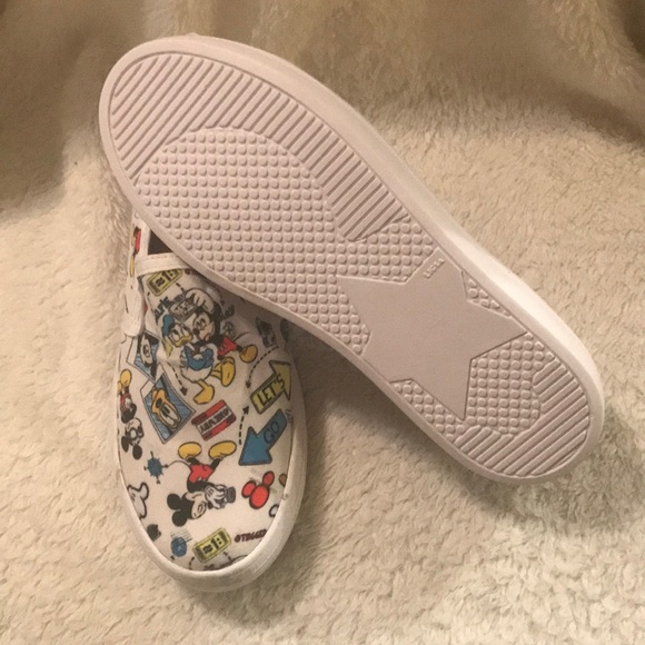 Shoes - Picture 2 of 3